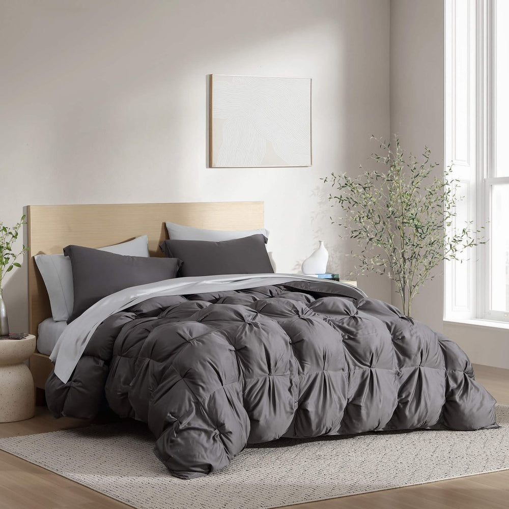 
                      
                        Sunday Citizen Premium Bamboo Bubble Comforter - lily & onyx
                      
                    