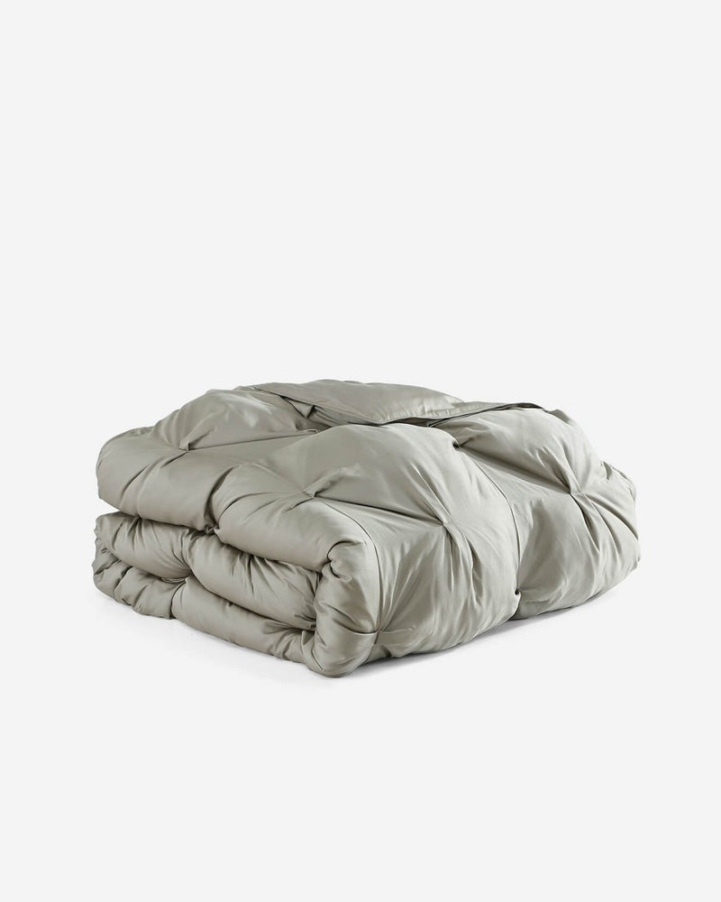 
                      
                        Sunday Citizen Premium Bamboo Bubble Comforter - lily & onyx
                      
                    