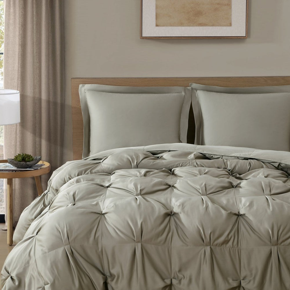 
                      
                        Sunday Citizen Premium Bamboo Bubble Comforter - lily & onyx
                      
                    