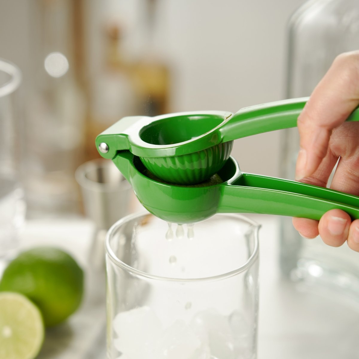 True Press: Lime Green Citrus Press - lily & onyx
