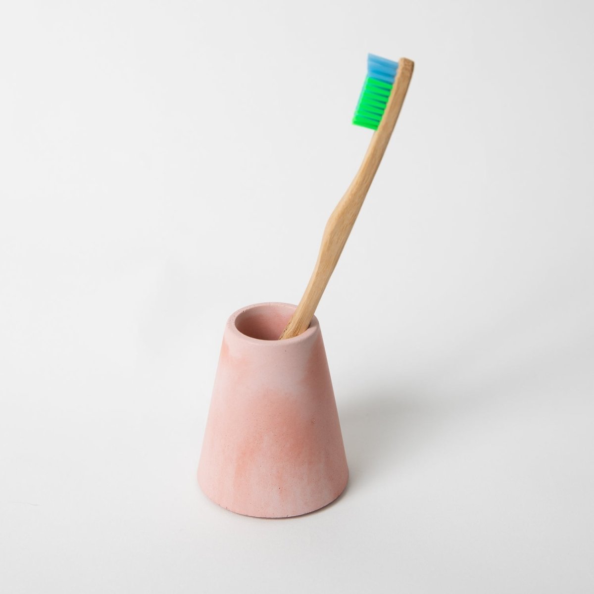 Pretti.Cool Concrete Toothbrush Holder | Pink & Coral