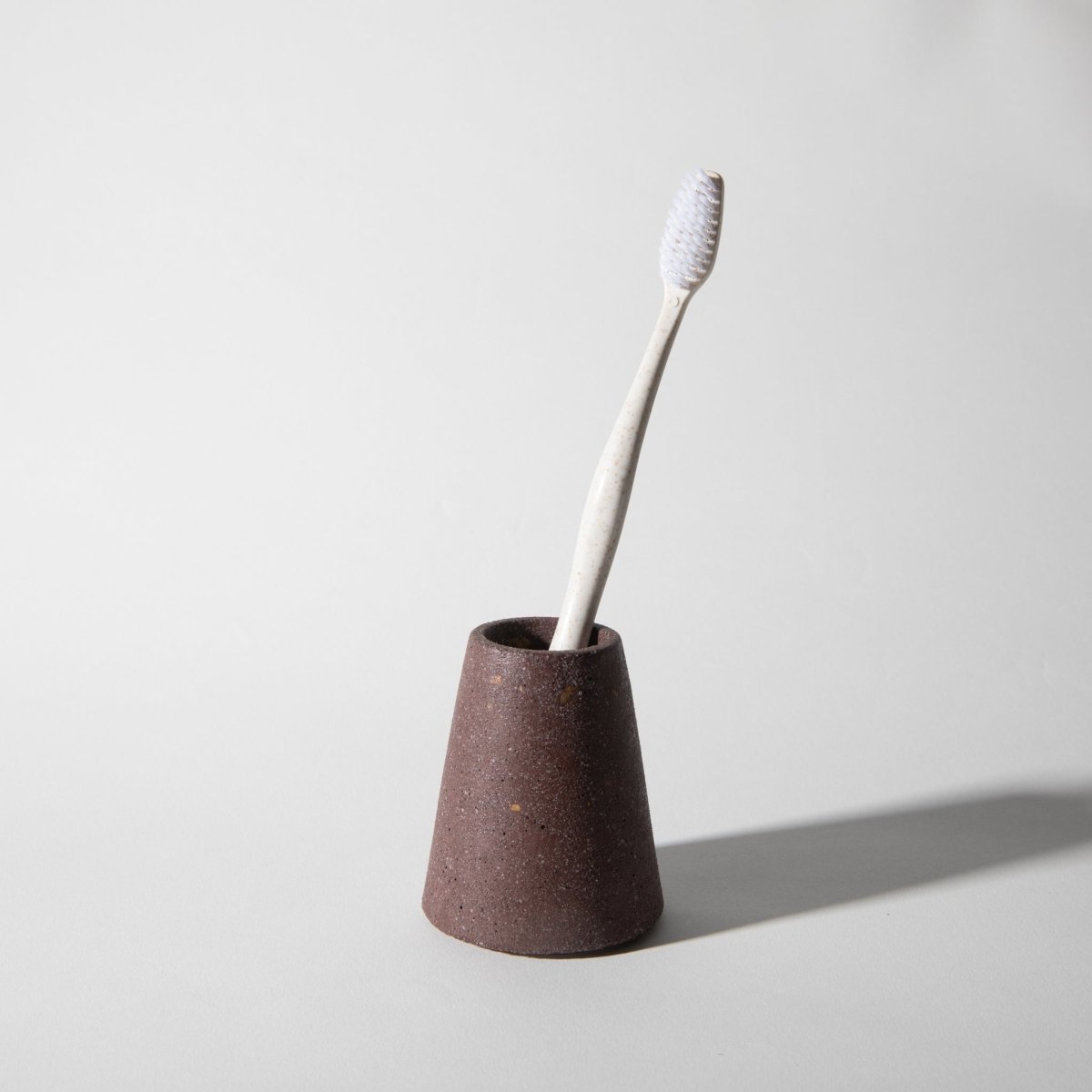 Pretti.Cool Concrete Toothbrush Holder | Sumac Terrazzo