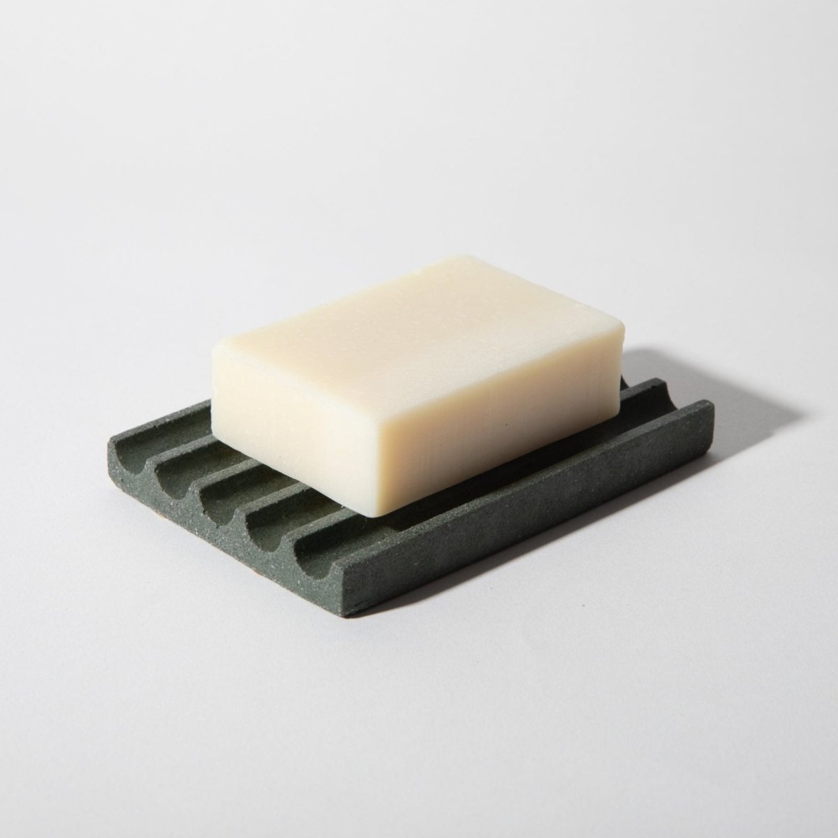 Pretti.Cool Soap Dish | Dark Green Terrazzo