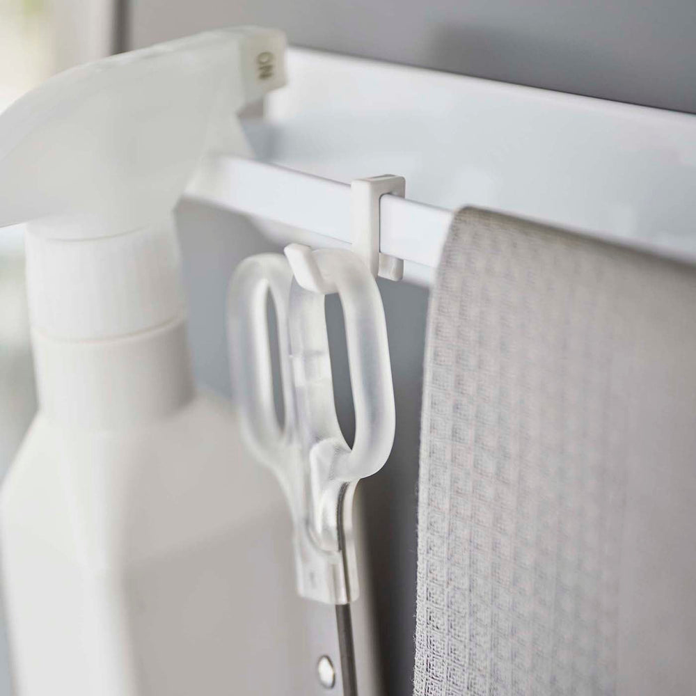 
                      
                        Magnetic Kitchen Towel Hanger - Steel
                      
                    