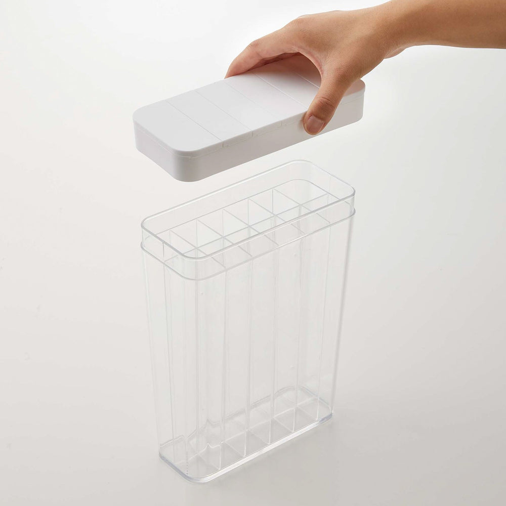 
                      
                        Measuring Storage Container
                      
                    