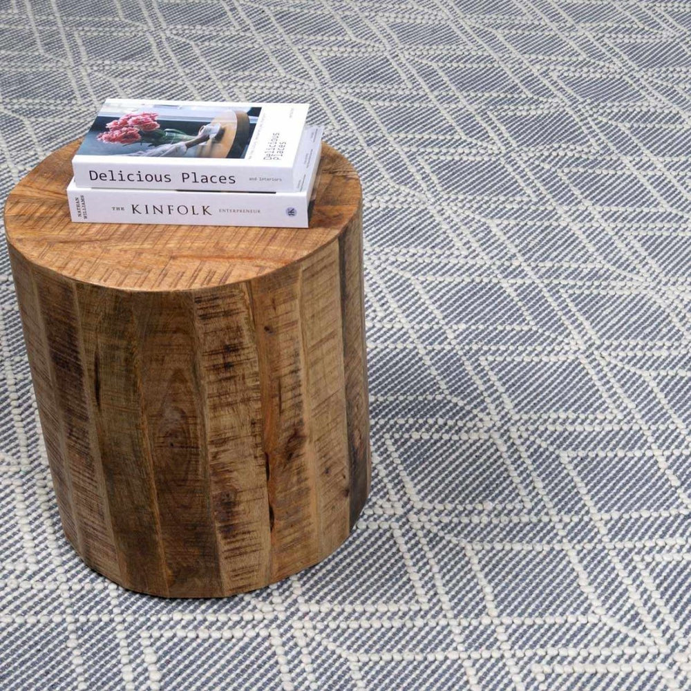 
                      
                        Hauteloom Ramsbury Ivory & Blue Area Rug - lily & onyx
                      
                    