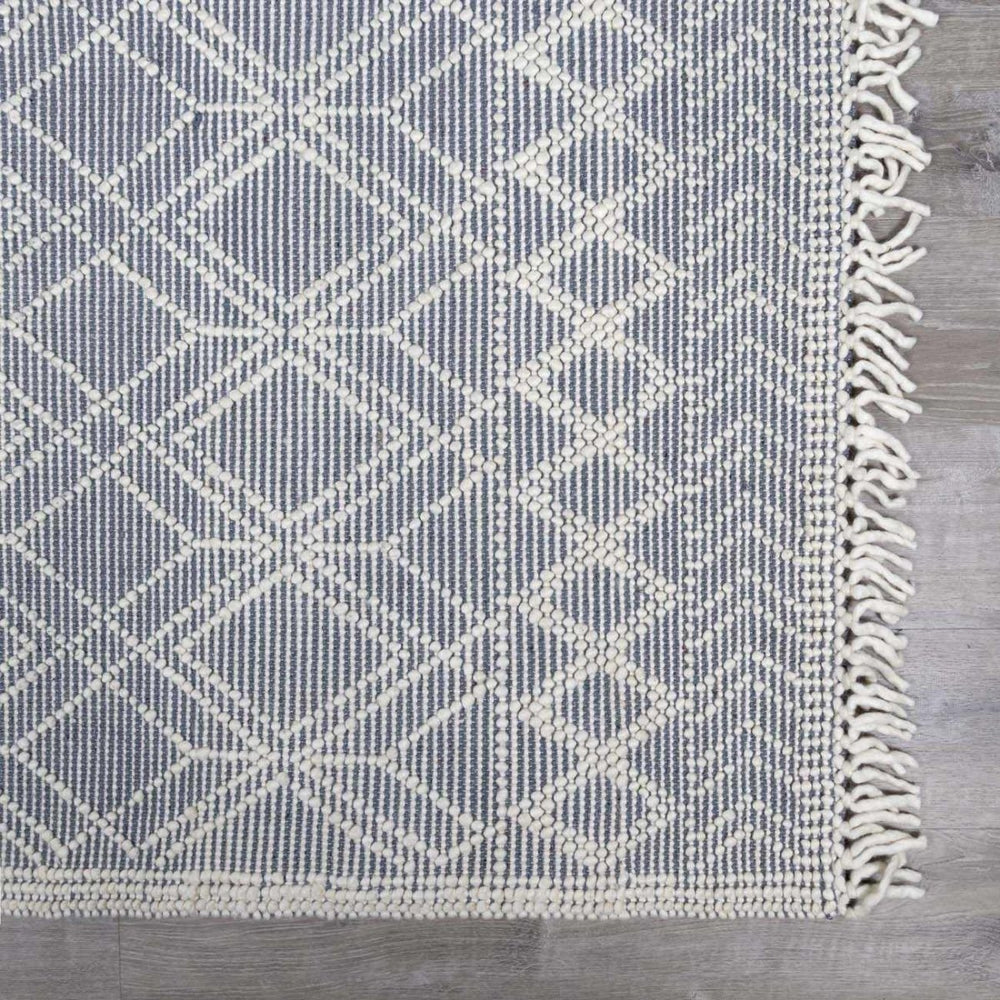 
                      
                        Hauteloom Ramsbury Ivory & Blue Area Rug - lily & onyx
                      
                    