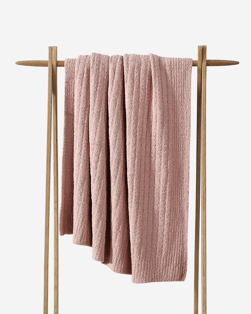 
                      
                        Sunday Citizen Ribbed Lightweight Throw - lily & onyx
                      
                    