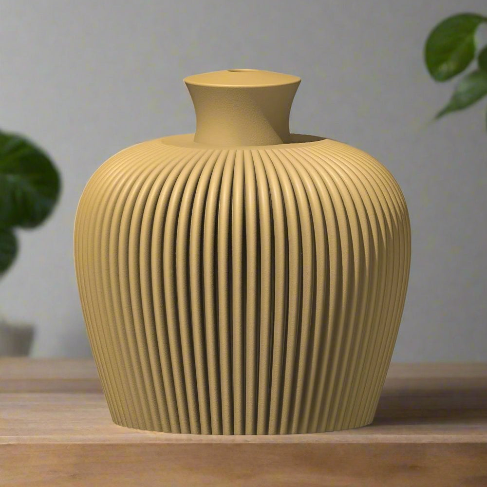 
                      
                        Ribbed Water Bell Thumb Pot
                      
                    