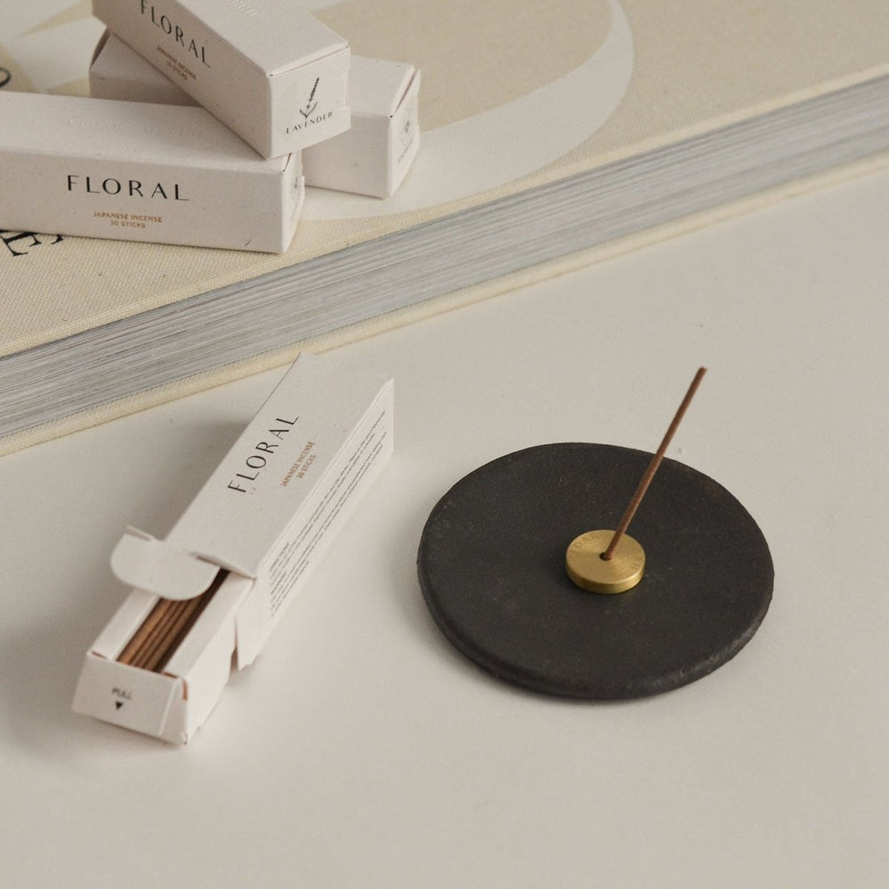 CEDAR AND MYRRH Rose Japanese Incense Stick Set with Brass Holder – 30 Sticks - lily & onyx