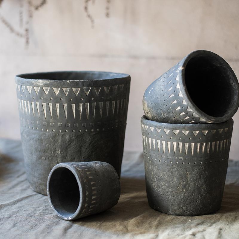 Rustic Reach Black Pottery Cement Planter