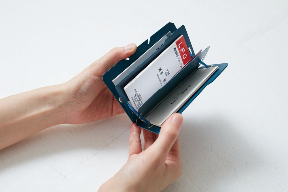 
                      
                        KING JIM "SAND IT" Document Holder - lily & onyx
                      
                    