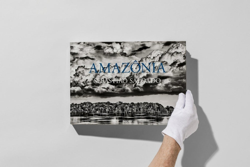 
                      
                        TASCHEN Sebastião Salgado. Amazônia (English) - lily & onyx
                      
                    