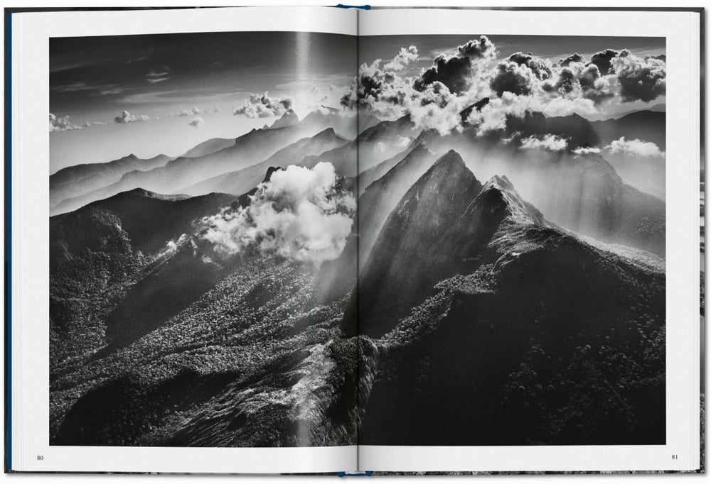 
                      
                        TASCHEN Sebastião Salgado. Amazônia (English) - lily & onyx
                      
                    