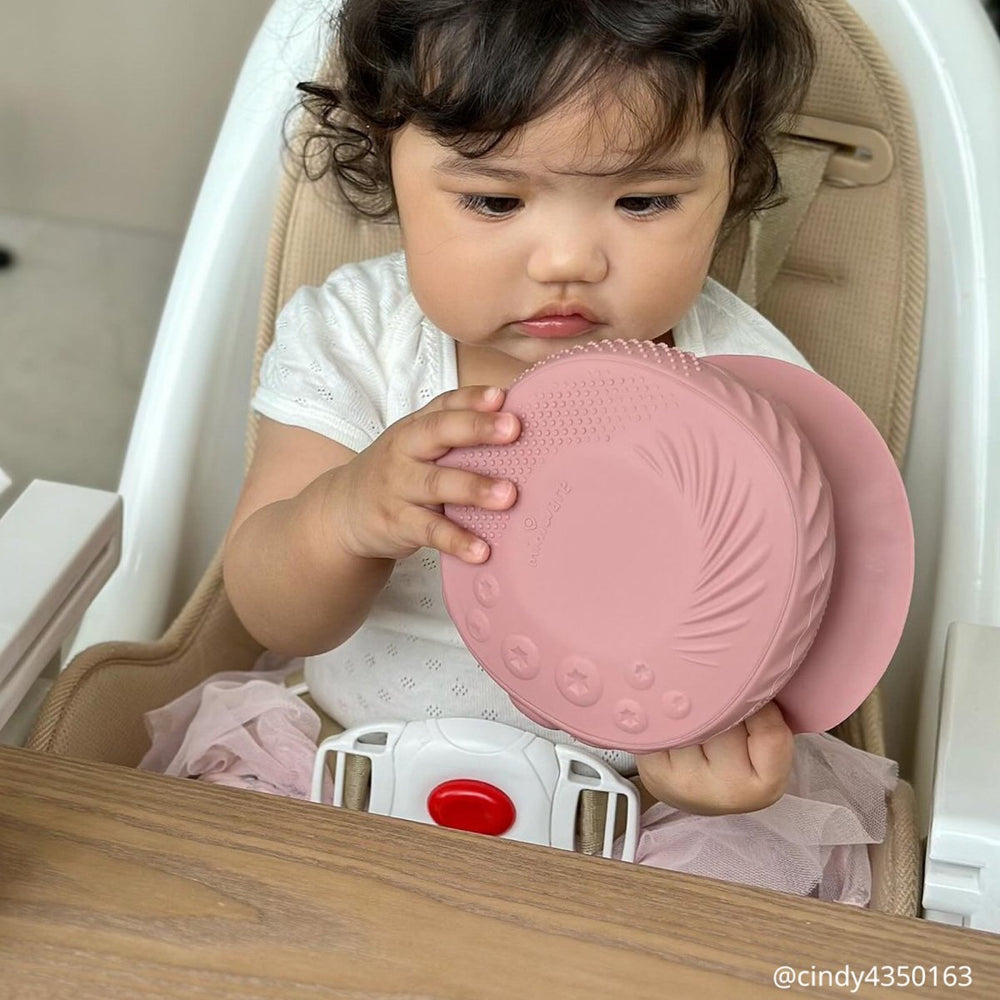 
                      
                        Miniware Sensory Baby Bowl - Raspberry - lily & onyx
                      
                    