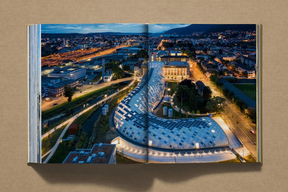 
                      
                        TASCHEN Shigeru Ban. Complete Works 1985–Today (German, French, English)
                      
                    
