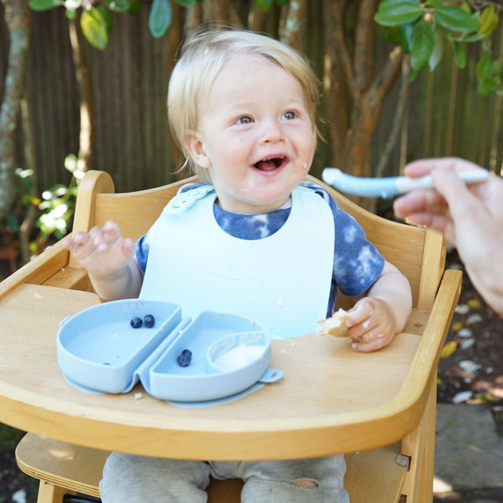 
                      
                        Miniware Sili Mini Go - Blue Banana - lily & onyx
                      
                    