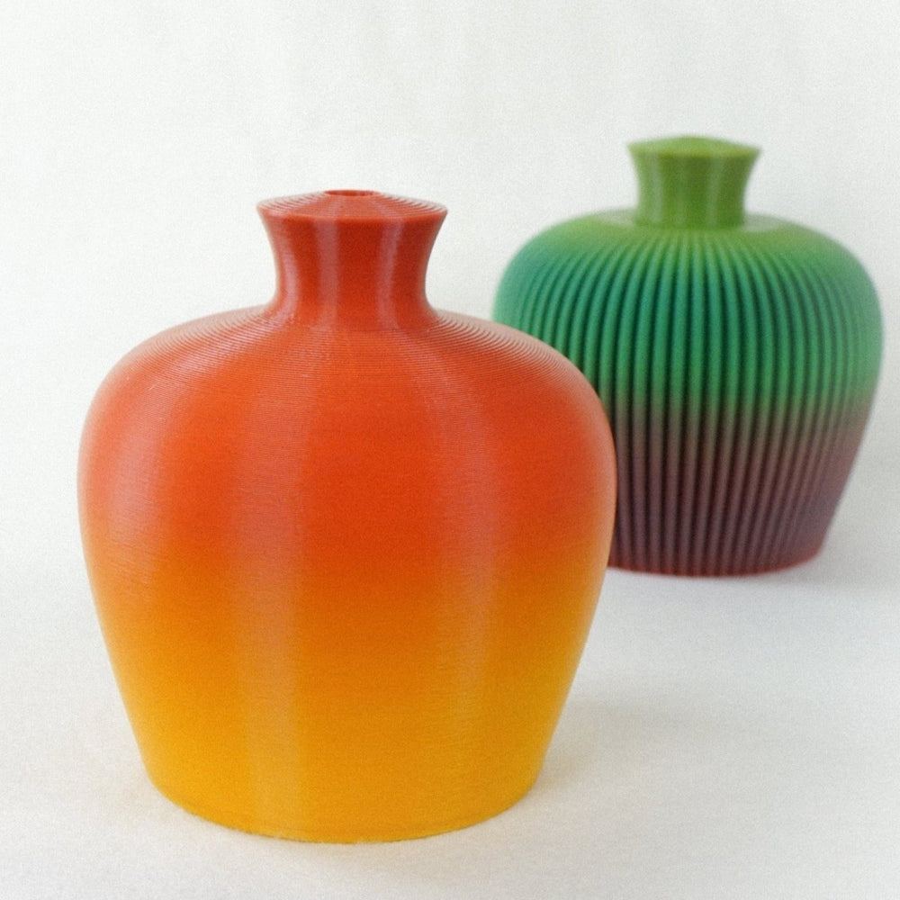 Rosebud HomeGoods Simple Water Bell Thumb Pot - lily & onyx