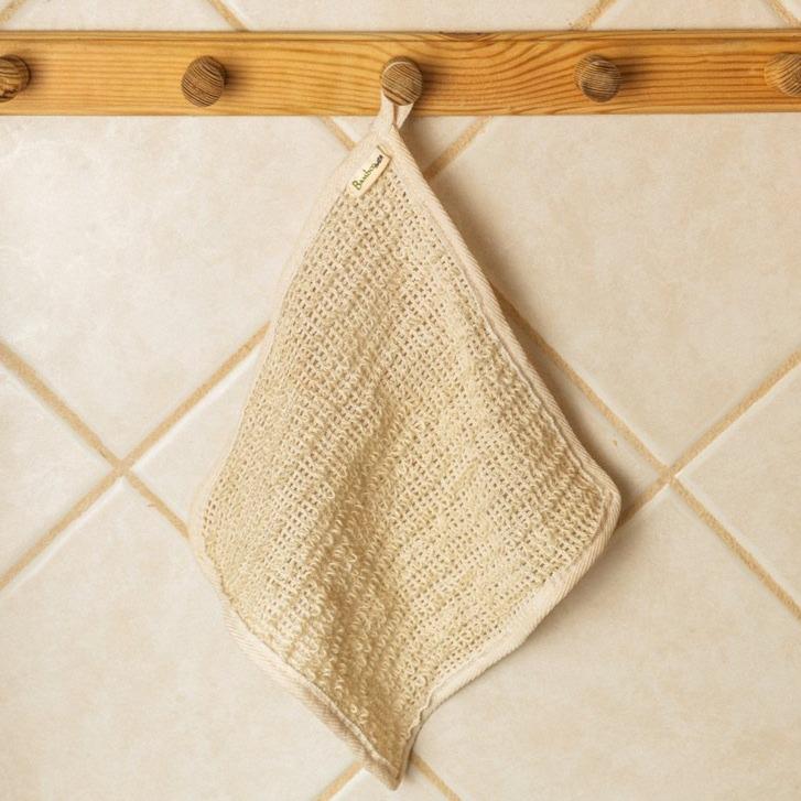 Bamboo Switch Sisal Exfoliating Towel - lily & onyx