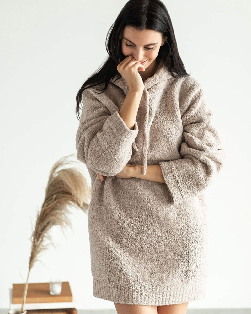 
                      
                        Sunday Citizen Snug Blanket Hoodie - lily & onyx
                      
                    