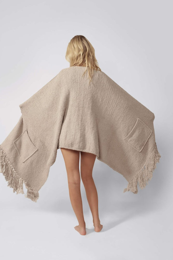 
                      
                        Sunday Citizen Snug Fringed Wrap - lily & onyx
                      
                    