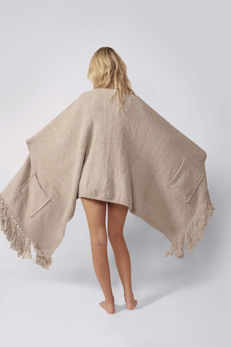 Sunday Citizen Snug Fringed Wrap - lily & onyx