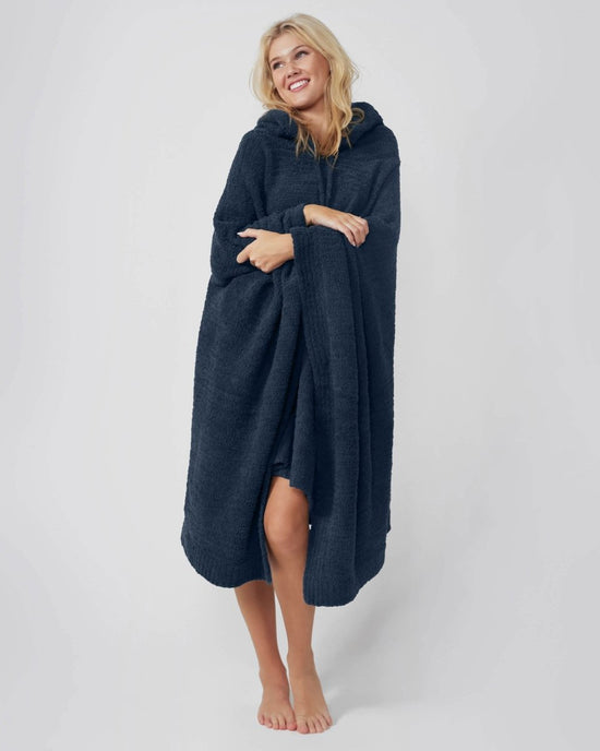 Sunday Citizen Snug Hooded Wearable Blanket - lily & onyx