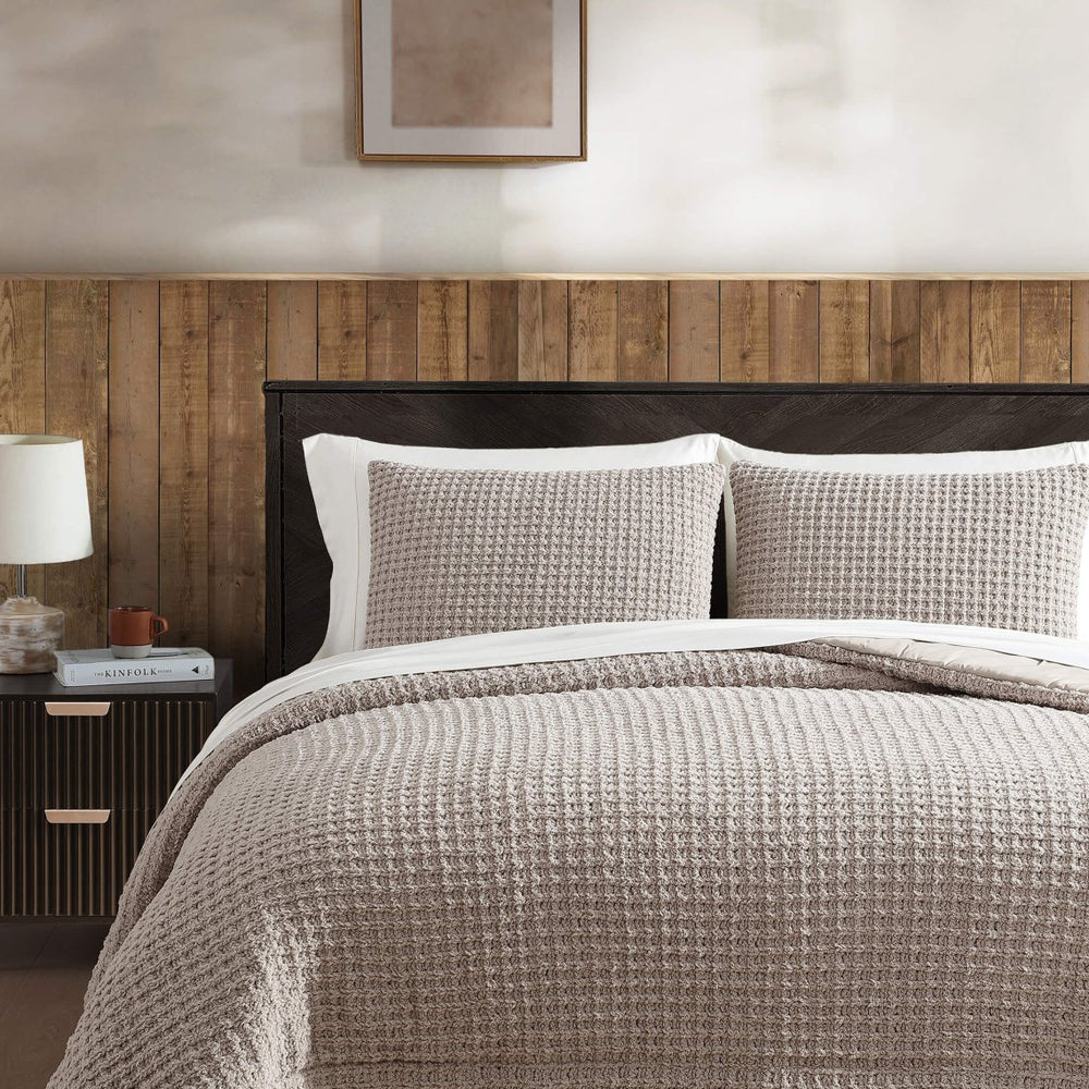 
                      
                        Sunday Citizen Snug Waffle Comforter - lily & onyx
                      
                    