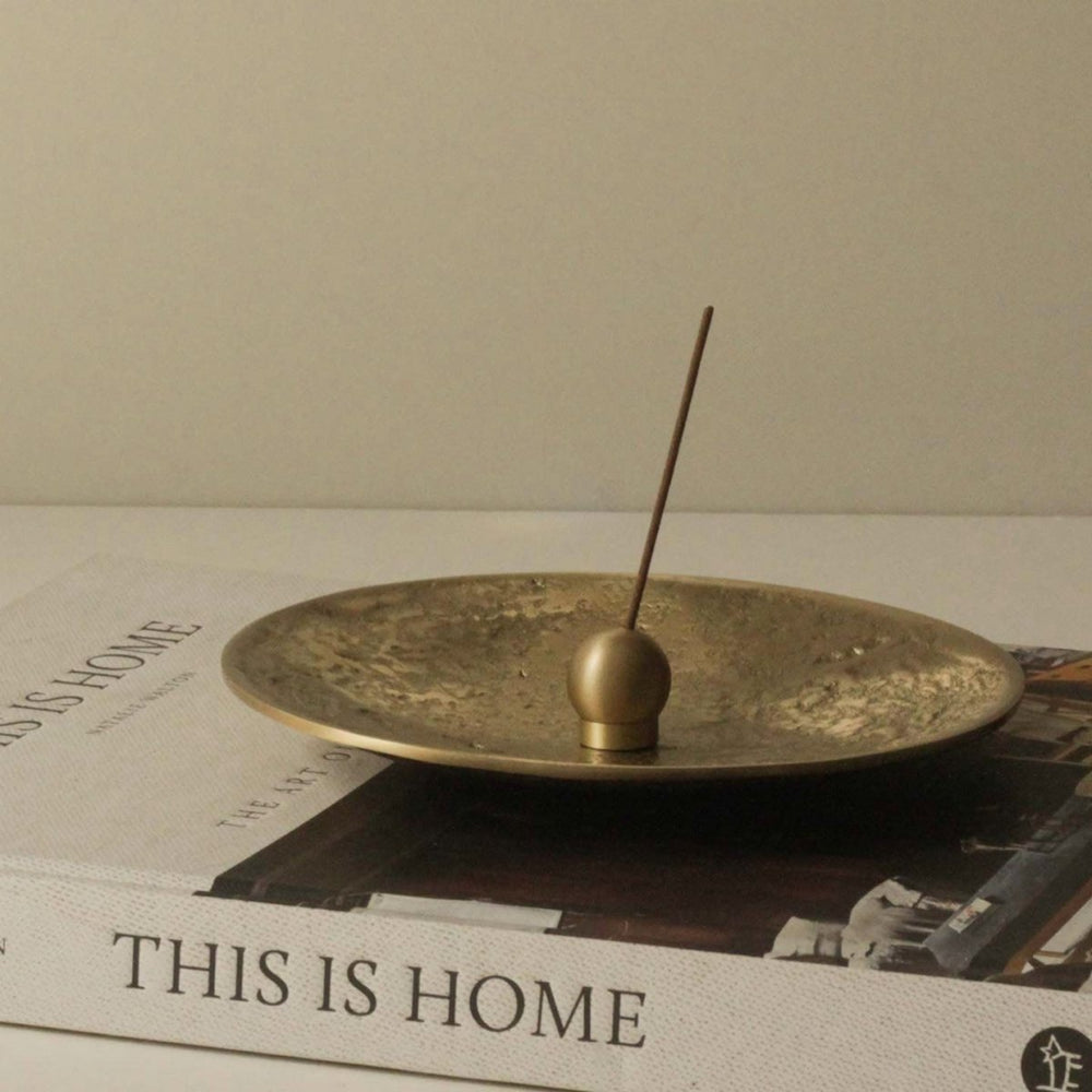
                      
                        CEDAR AND MYRRH Sphere Brass Incense Holder - lily & onyx
                      
                    