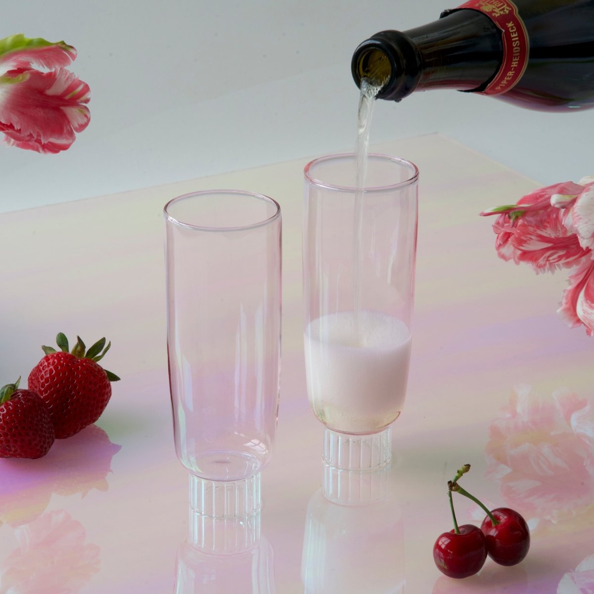 SPREZZ Handblown Modern Champagne Flutes - Set of 4 | Colored Borosilicate Stemless Sparkling Wine Glasses