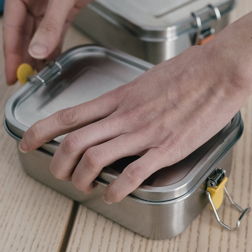 
                      
                        EKOBO Stainless Steel Lunch Box with Heat Safe Insert - Lemon - lily & onyx
                      
                    