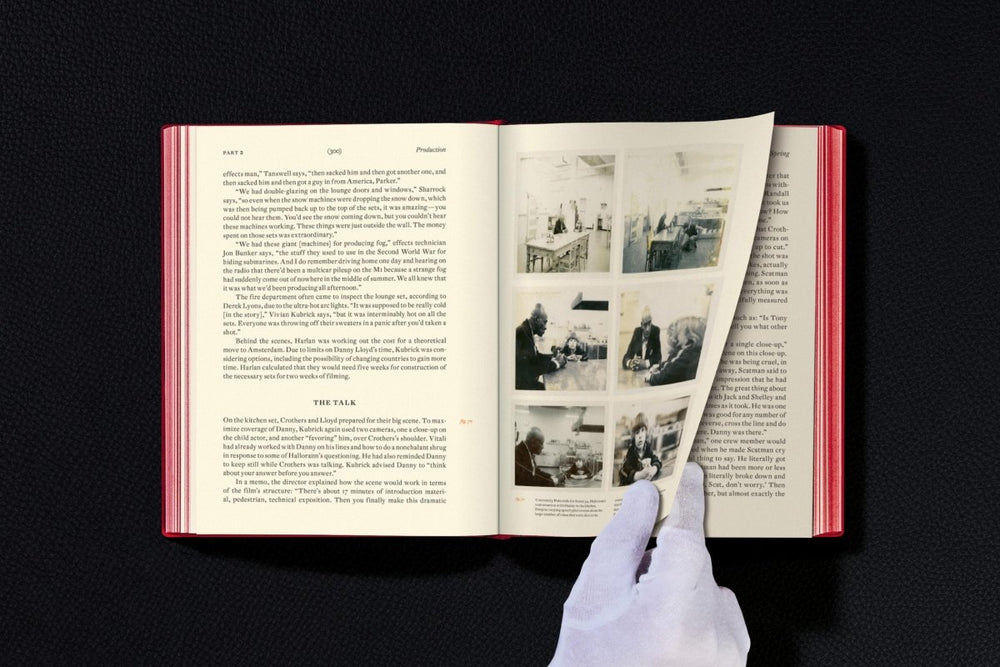 
                      
                        TASCHEN Stanley Kubrick's The Shining (English)
                      
                    