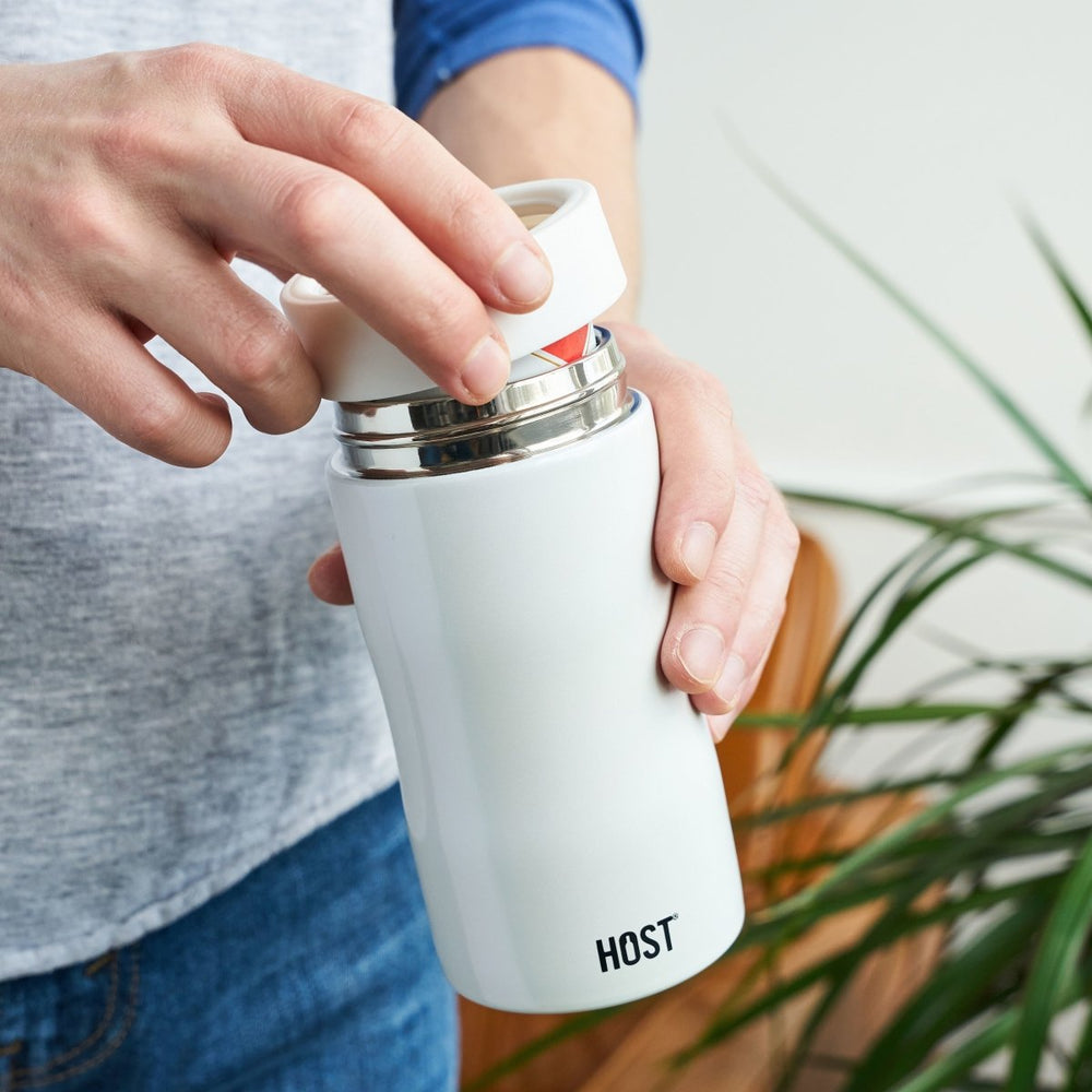 
                      
                        Host Stay - Chill Slim Can Cooler, Pearl White - lily & onyx
                      
                    