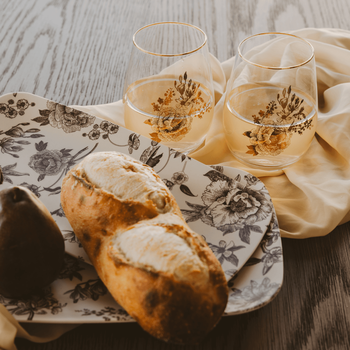 Sweet Water Decor Delft Stemless Wine Glass, Boxed Set of 2