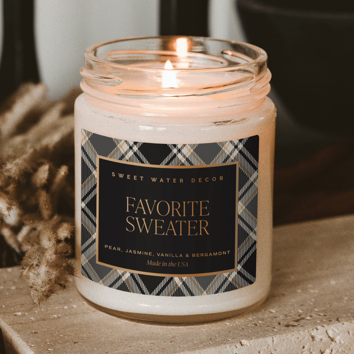 Sweet Water Decor Favorite Sweater Soy Candle - Patterned 9 oz Clear Jar (Cashmere Vanilla)