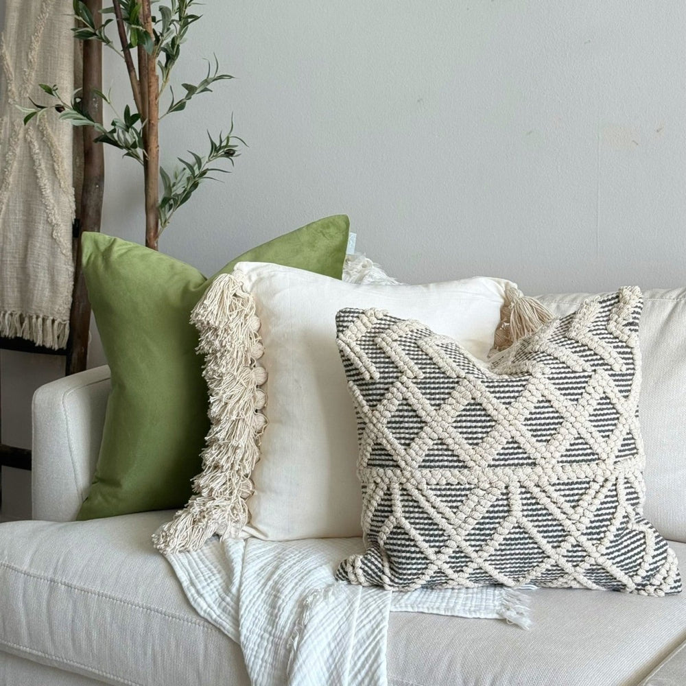 
                      
                        Busa Designs Tahiti Pillow Cover - lily & onyx
                      
                    