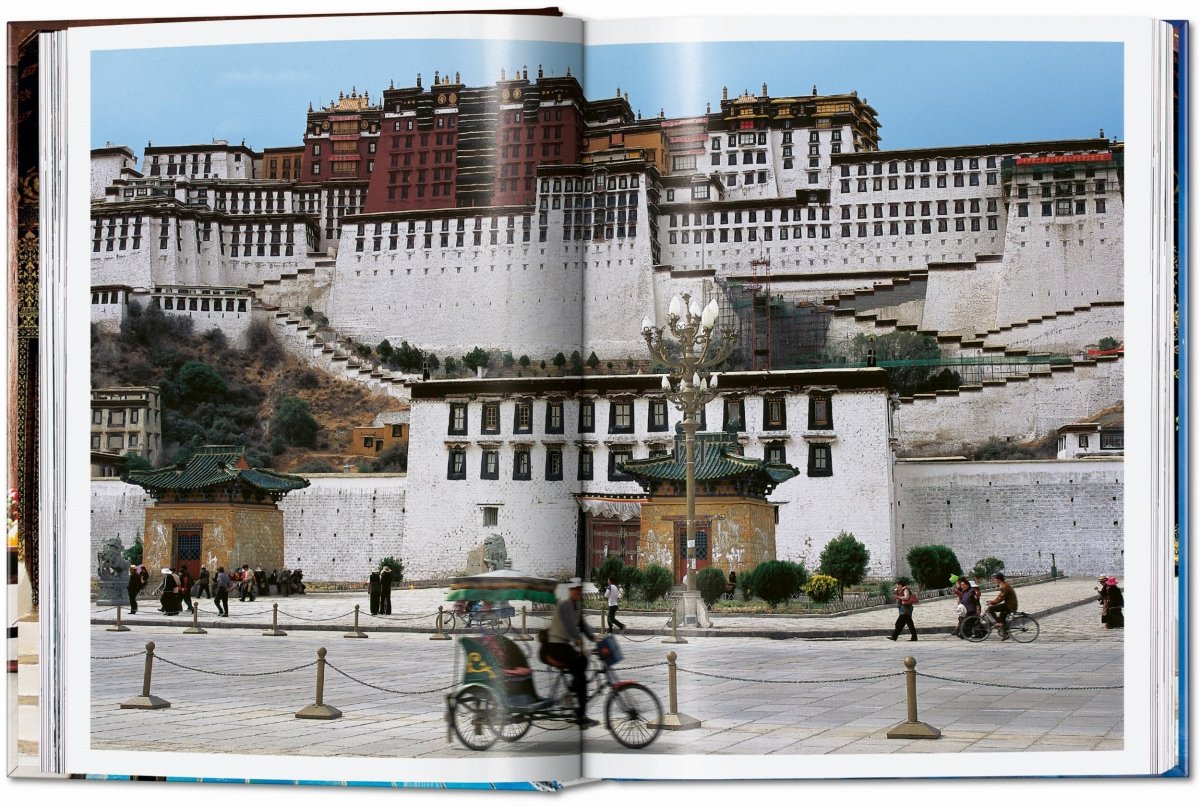 TASCHEN Living in Asia. 40th Ed. (German, French, English)