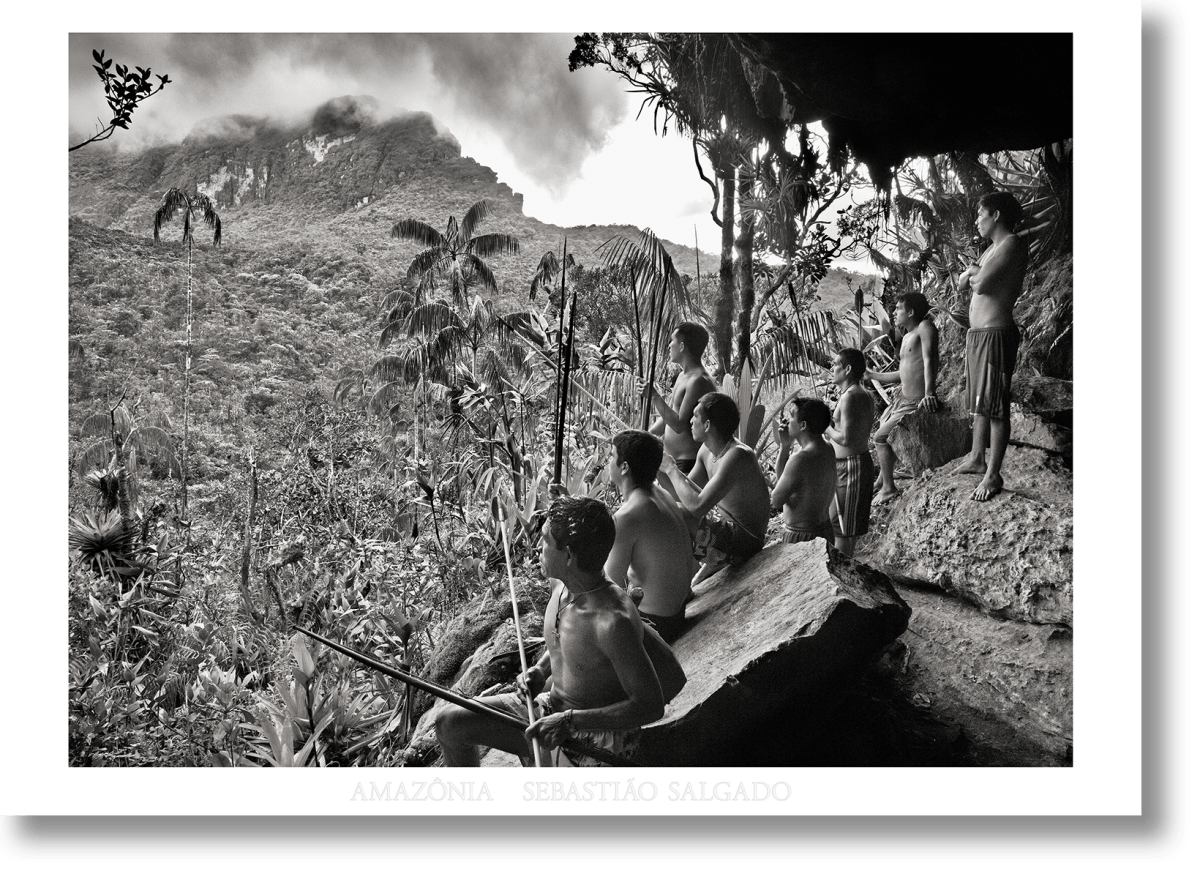TASCHEN Sebastião Salgado. Amazônia. Poster ‘Yanomani Men’