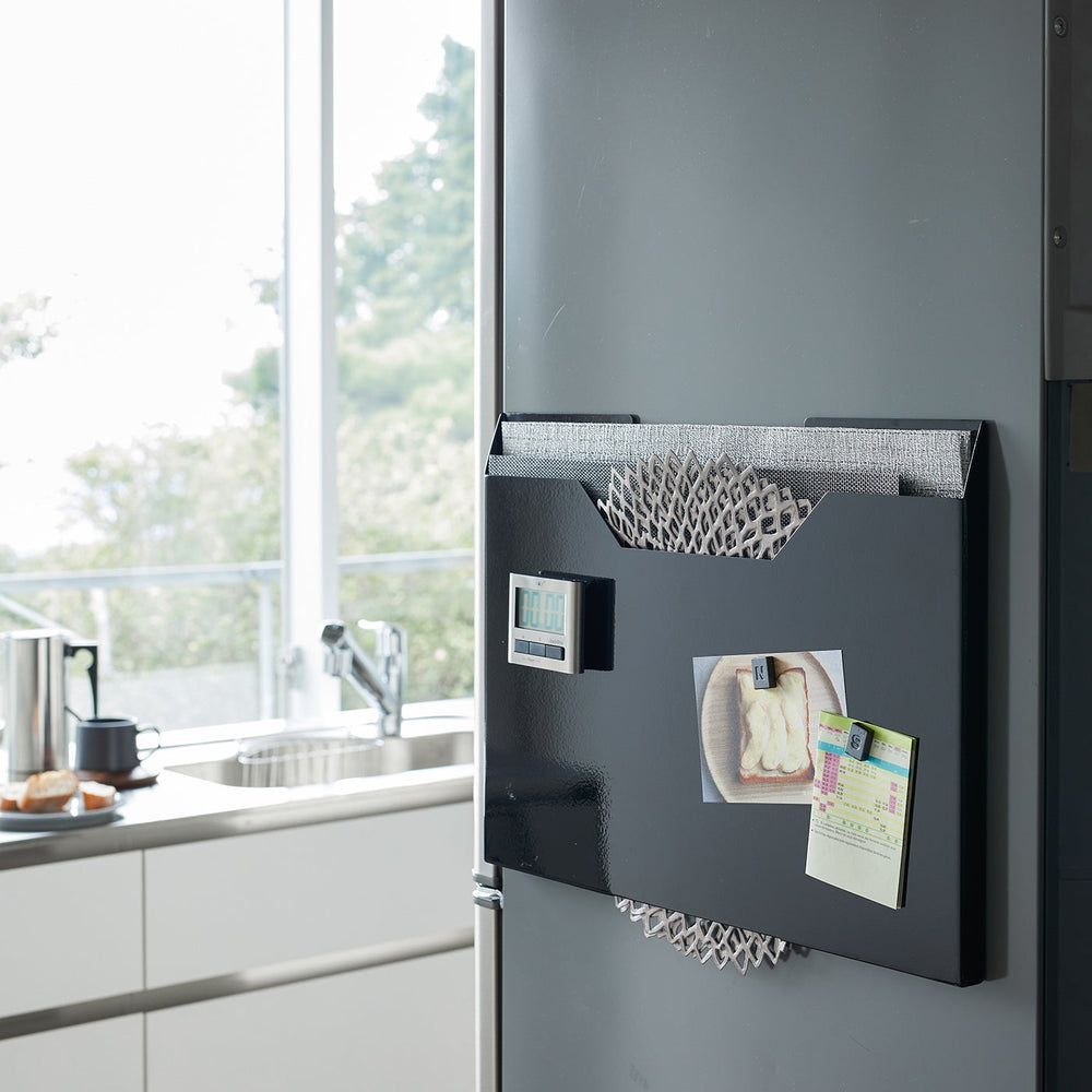 
                      
                        Magnetic Placemat Organizer
                      
                    