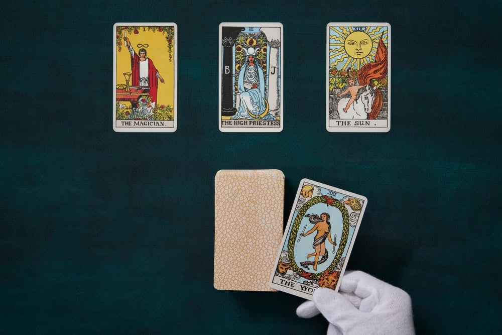 
                      
                        TASCHEN The Tarot of A. E. Waite and P. Colman Smith (English) - lily & onyx
                      
                    