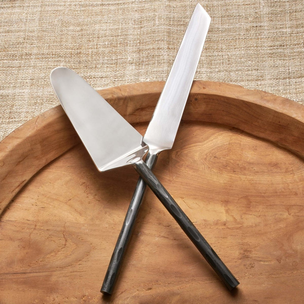 texxture Tomini™ Cake Servers, Set of 2 - lily & onyx
