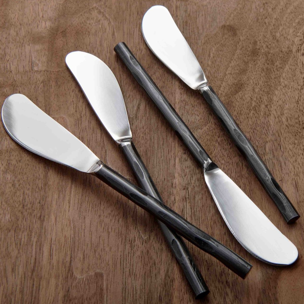 texxture Tomini™ Stainless Steel Cheese Spreaders, Set of 4 - lily & onyx