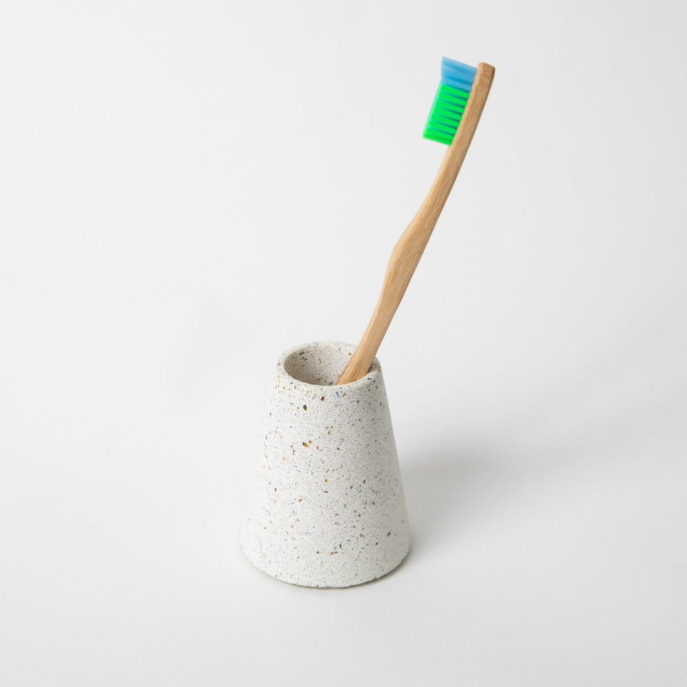 Pretti.Cool Toothbrush Holder | White Terrazzo - lily & onyx