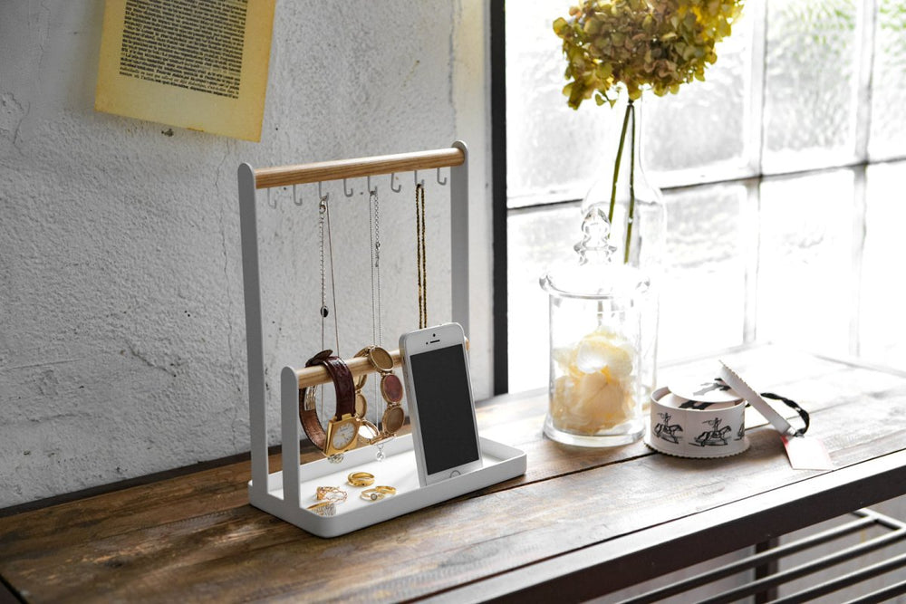 
                      
                        Yamazaki Home Tosca Jewelry & Accessory Display - lily & onyx
                      
                    