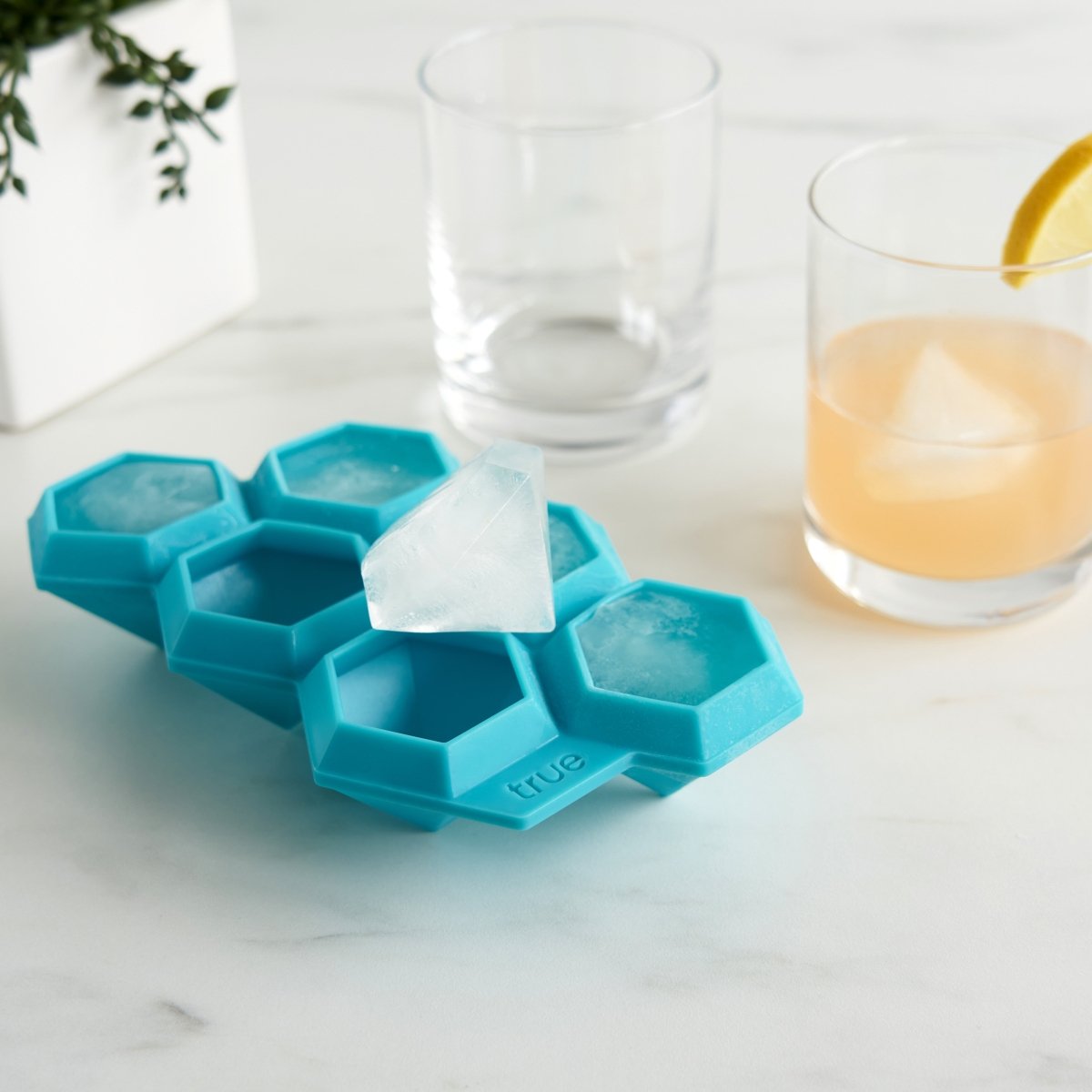 True TrueZoo Iced Out Diamond Silicone Ice Cube Tray - lily & onyx