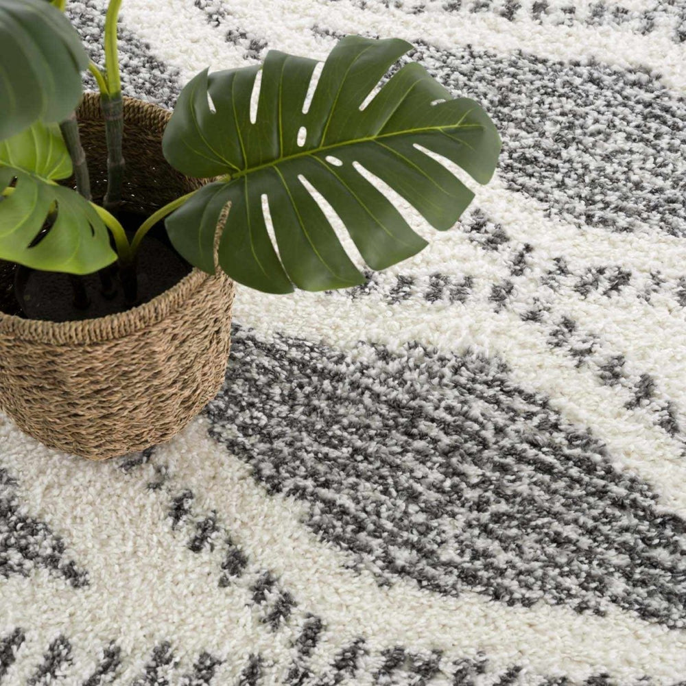 
                      
                        Hauteloom Trunding Plush Area Rug - lily & onyx
                      
                    