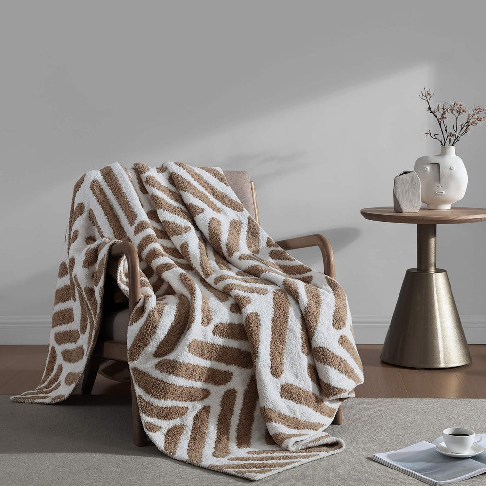 
                      
                        Sunday Citizen Tulum Throw - lily & onyx
                      
                    
