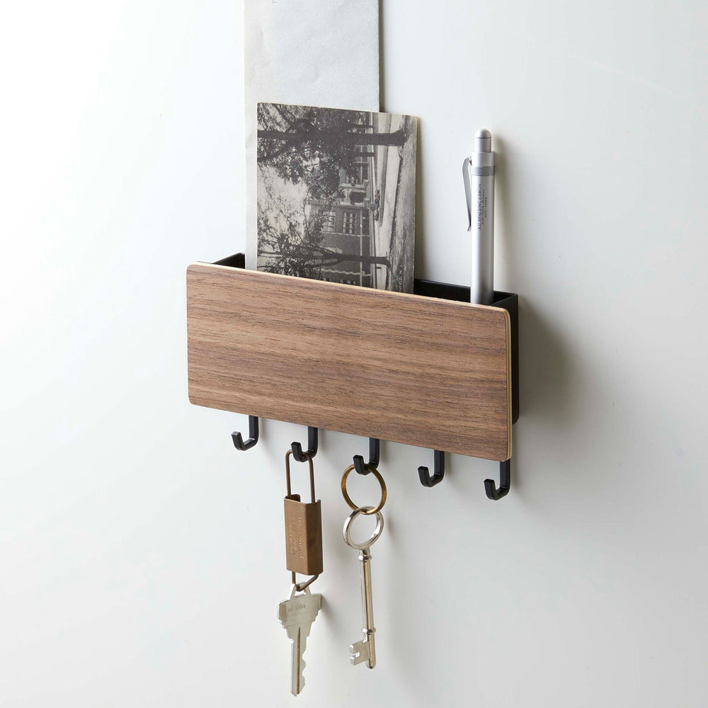 
                      
                        Magnetic Key Rack
                      
                    