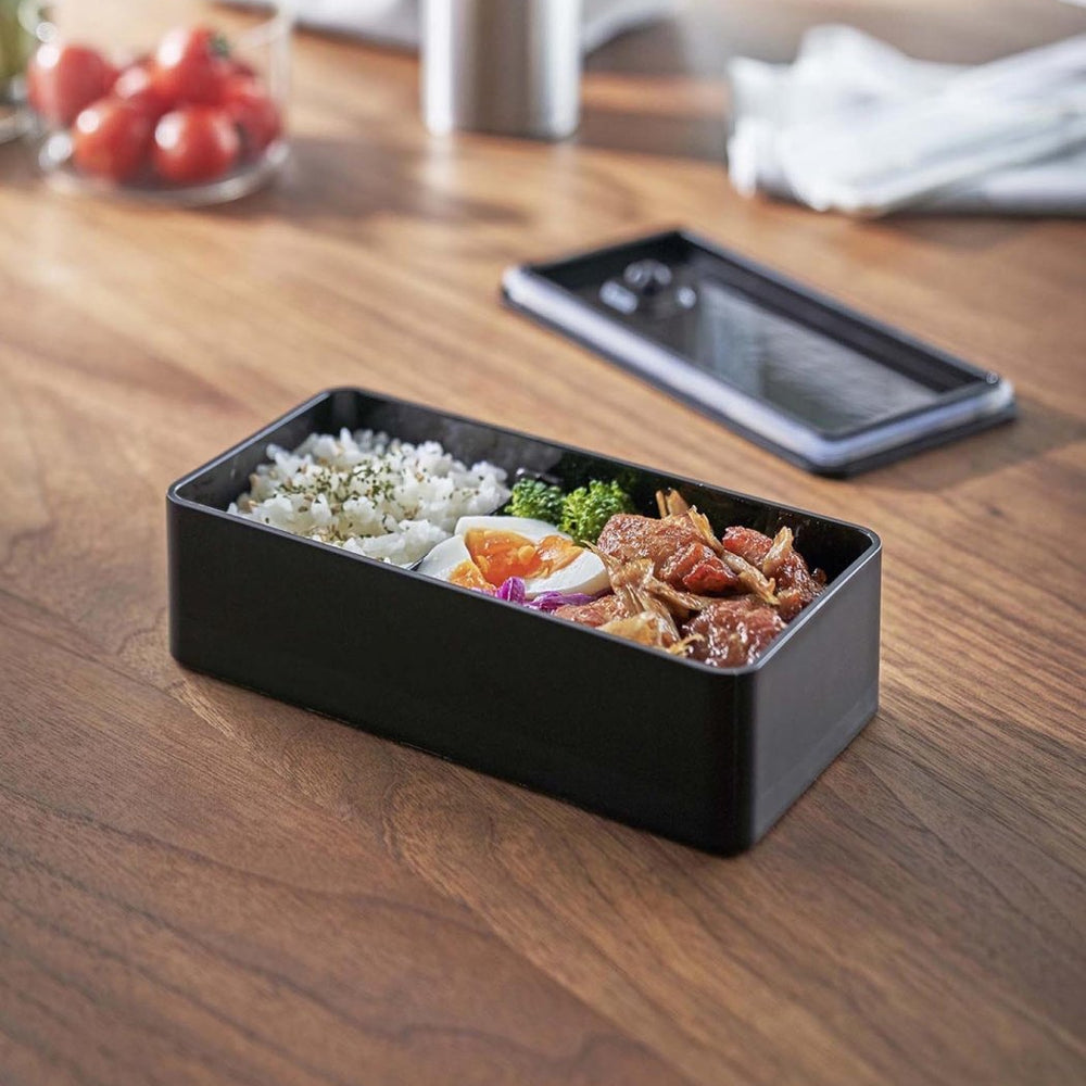 
                      
                        Yamazaki Home Vacuum - Sealing Bento Box - lily & onyx
                      
                    