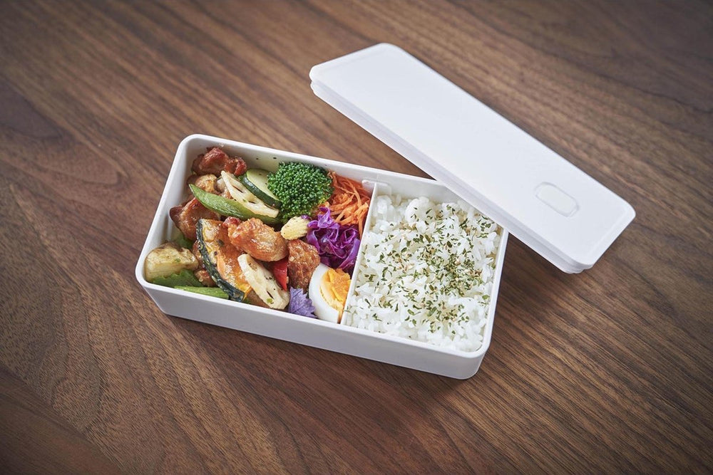 
                      
                        Yamazaki Home Vacuum - Sealing Bento Box - lily & onyx
                      
                    